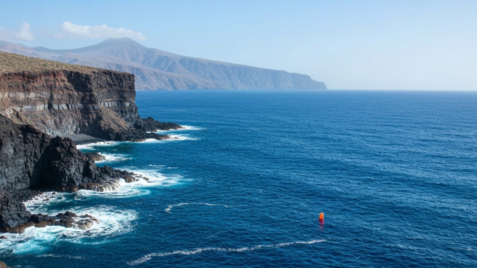 Freediving in Tenerife - Year-Round Depth Training in the Atlantic